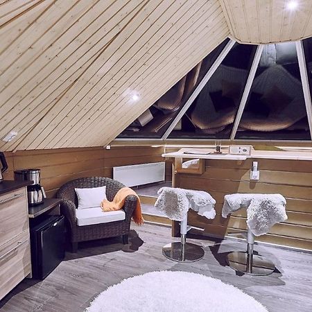 Pyhan Asteli Aurora Igloos & Suites Pyhätunturi Extérieur photo