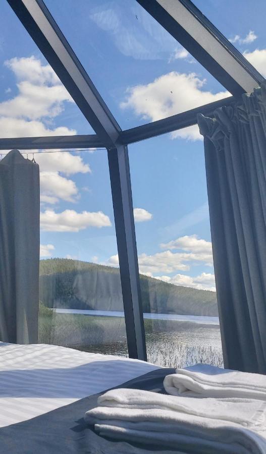 Pyhan Asteli Aurora Igloos & Suites Pyhätunturi Extérieur photo